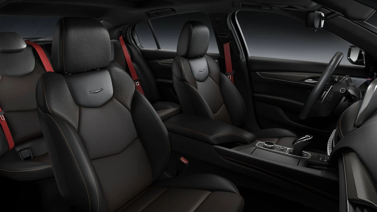 2026 Cadillac CT5-V - Image 9 of 11