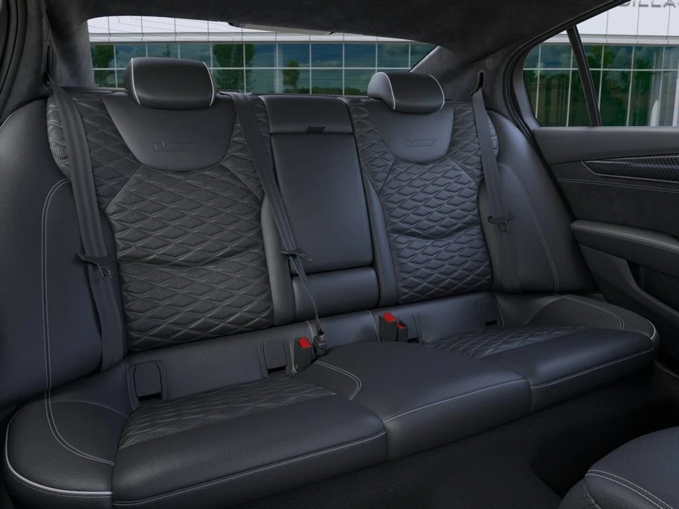 2026 Cadillac CT5-V Blackwing - Image 17 of 31