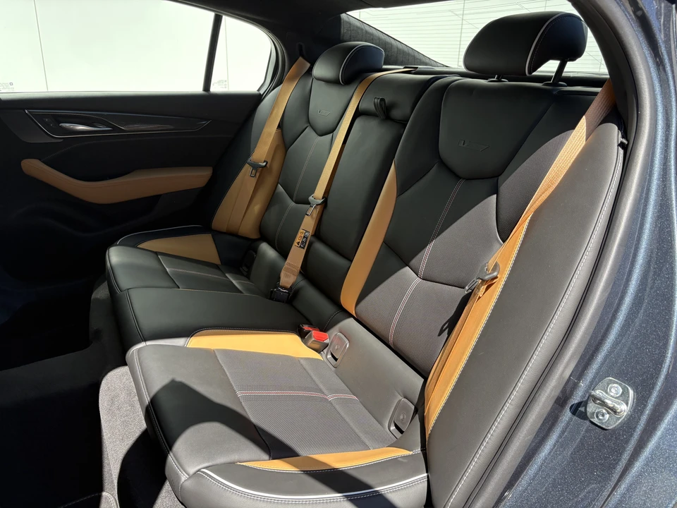2026 Cadillac CT5-V Blackwing - Image 10 of 28