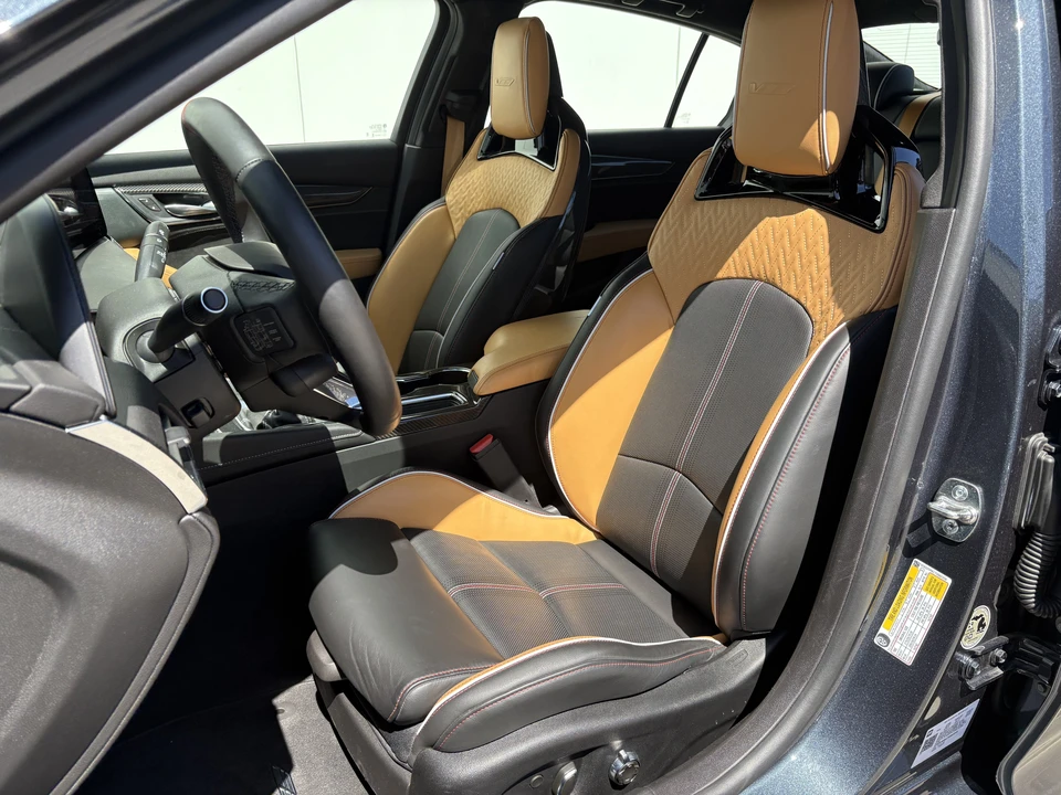 2026 Cadillac CT5-V Blackwing - Image 9 of 28