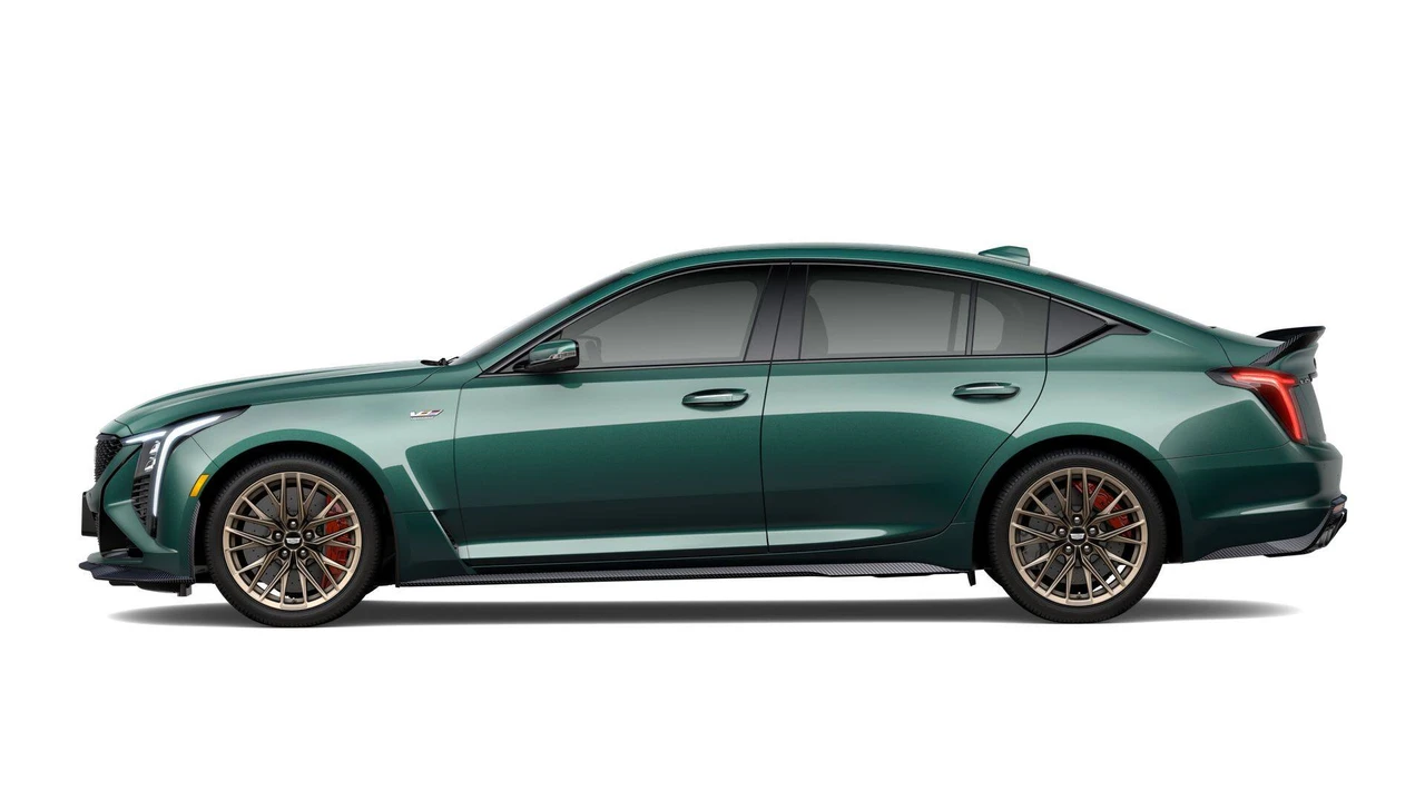 2026 Cadillac CT5-V Blackwing - Image 3 of 11