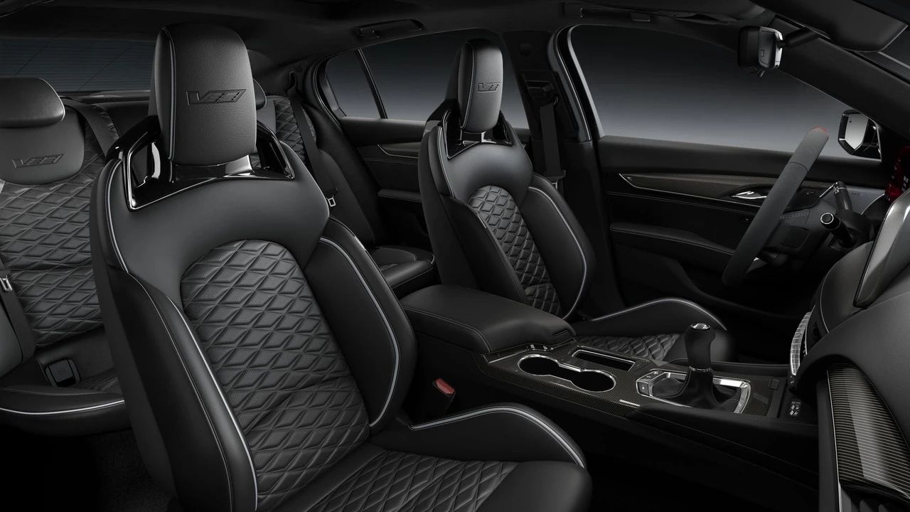 2026 Cadillac CT5-V Blackwing - Image 9 of 11