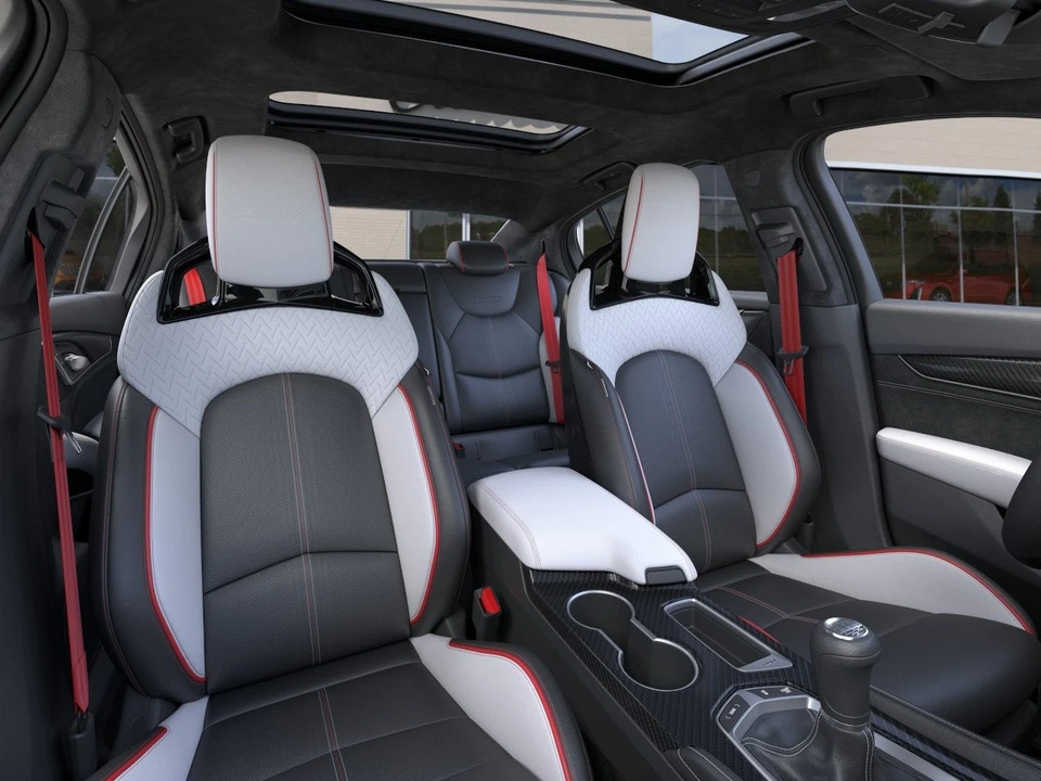 2026 Cadillac CT5-V Blackwing - Image 16 of 31