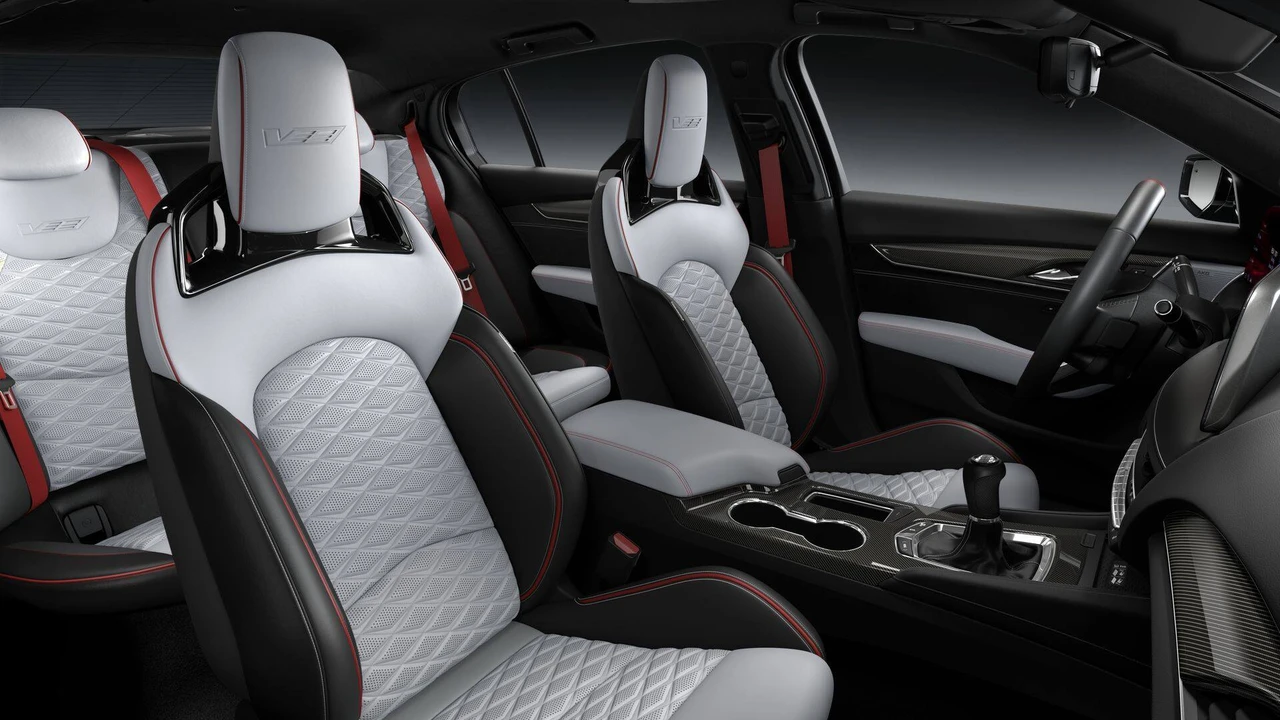 2026 Cadillac CT5-V Blackwing - Image 9 of 11