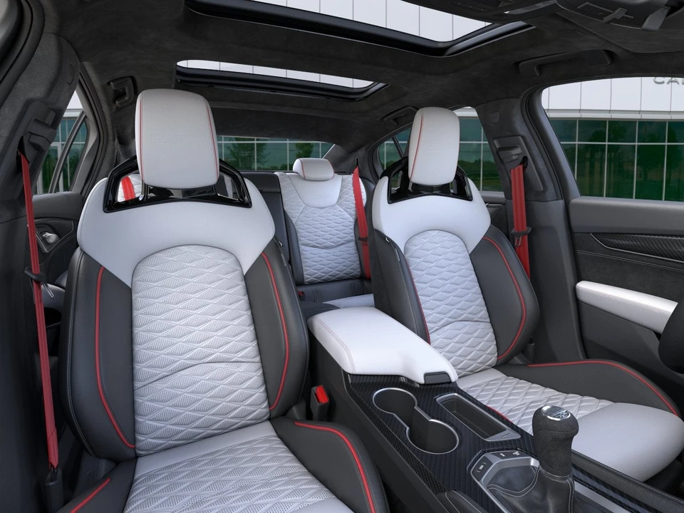 2026 Cadillac CT5-V Blackwing - Image 16 of 31