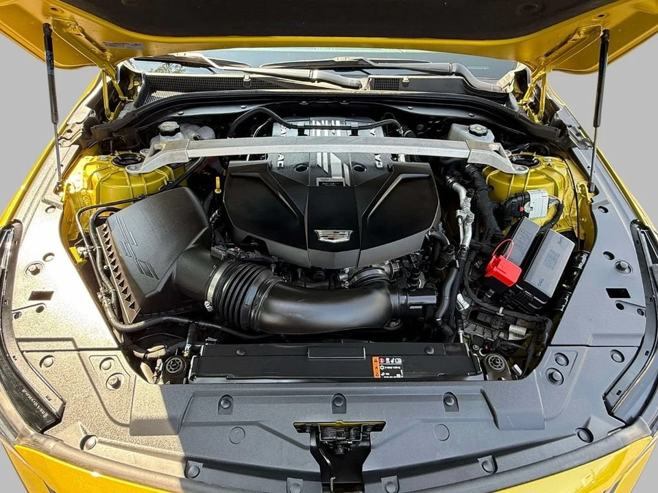 2026 Cadillac CT5-V Blackwing - Image 21 of 31