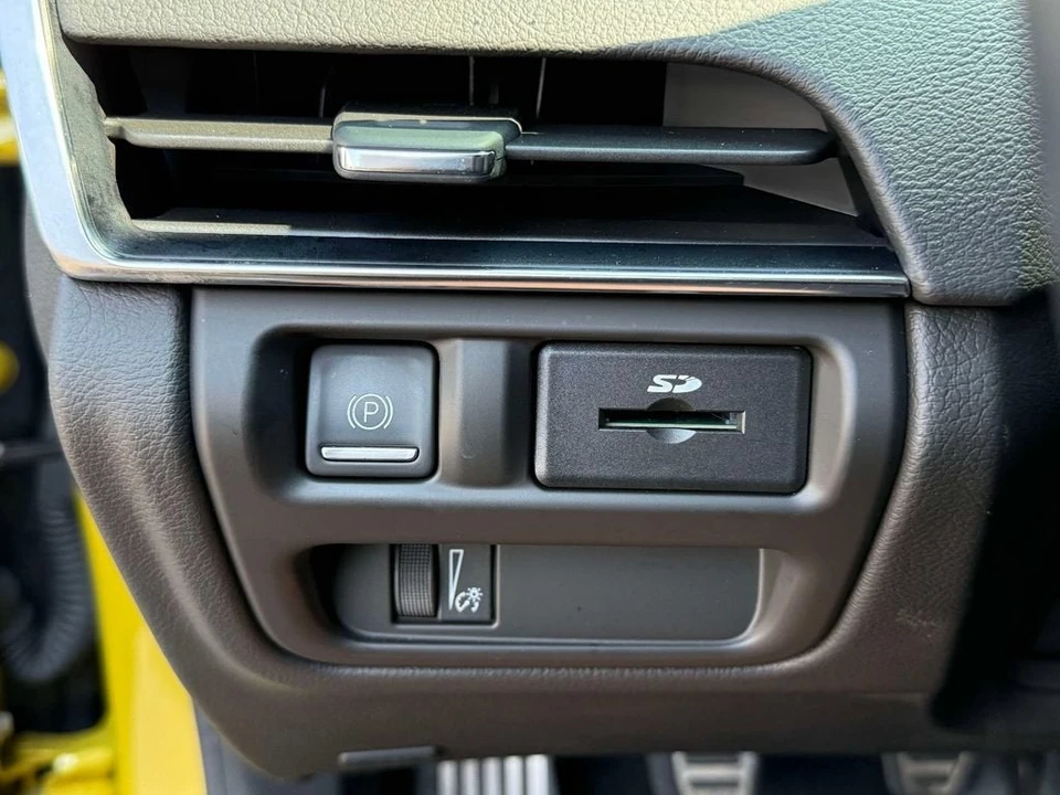 2026 Cadillac CT5-V Blackwing - Image 28 of 31