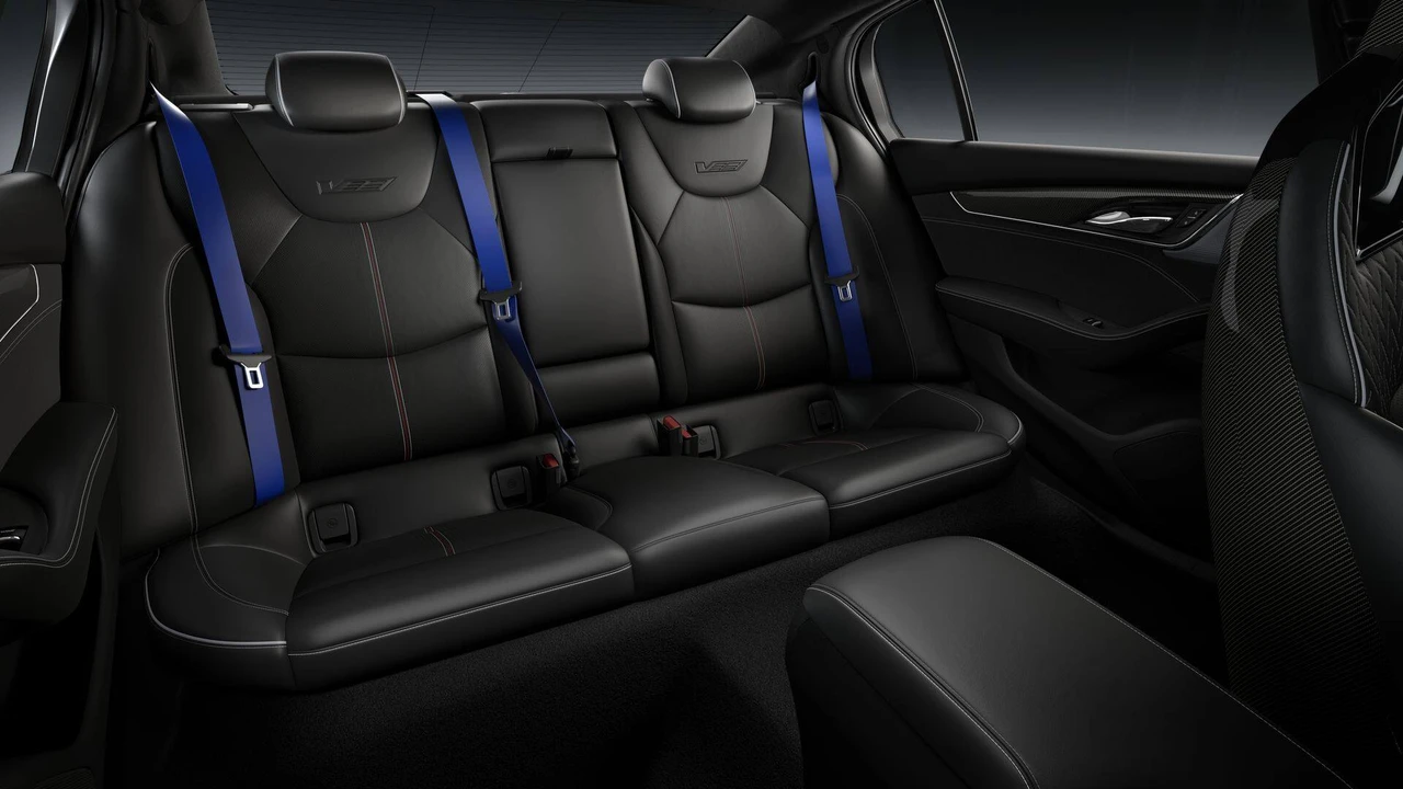 2026 Cadillac CT5-V Blackwing - Image 10 of 11