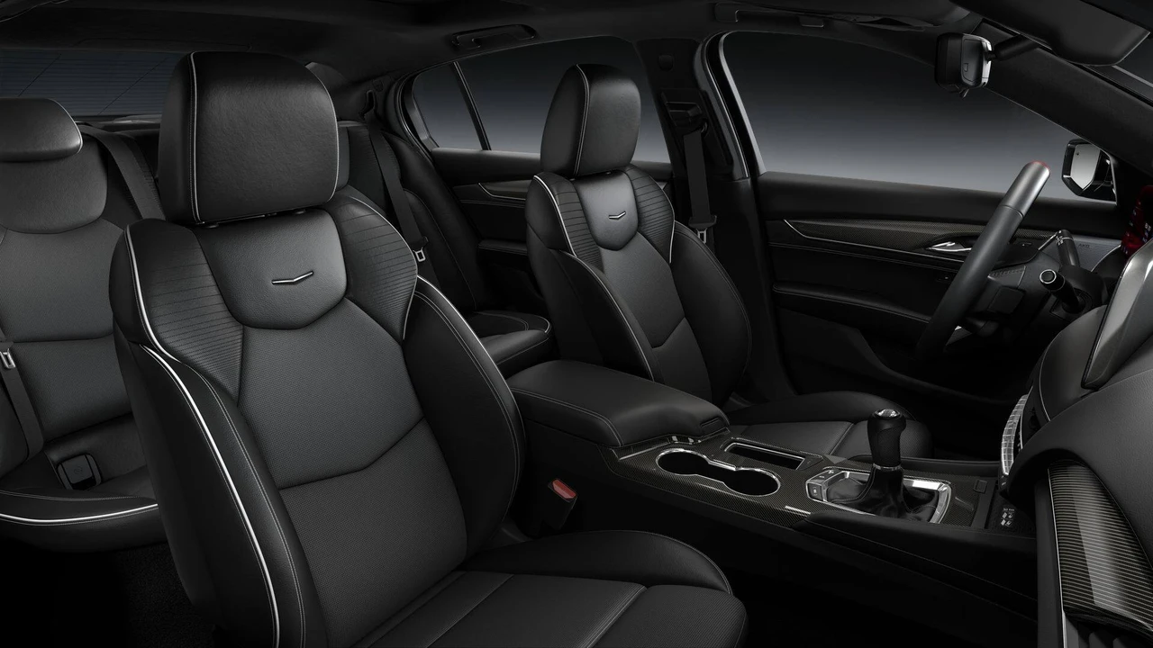 2026 Cadillac CT5-V Blackwing - Image 9 of 11