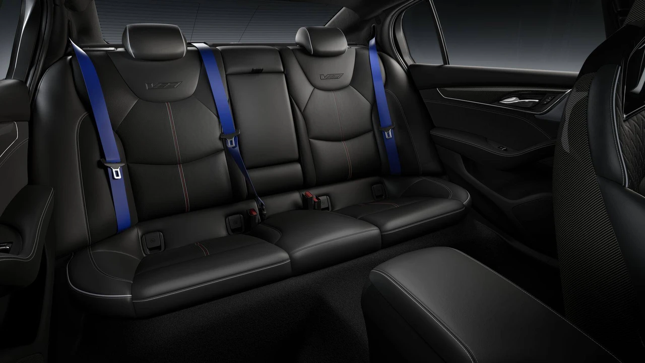 2026 Cadillac CT5-V Blackwing - Image 10 of 11