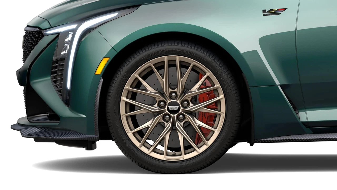 2026 Cadillac CT5-V Blackwing - Image 7 of 11