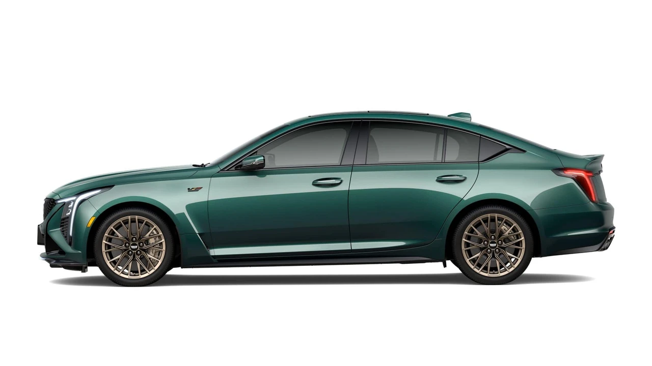 2026 Cadillac CT5-V Blackwing - Image 3 of 11
