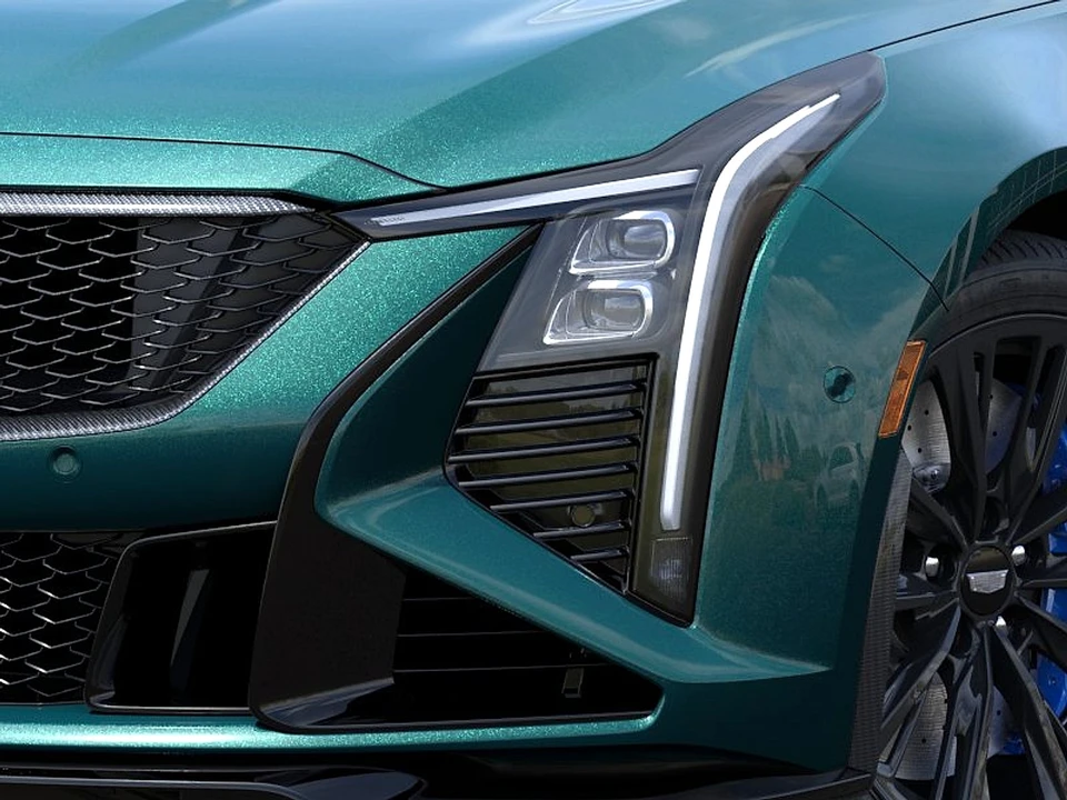 2026 Cadillac CT5-V Blackwing - Image 10 of 31
