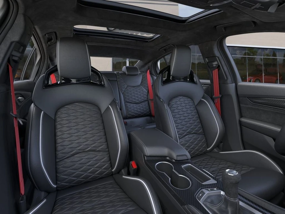2026 Cadillac CT5-V Blackwing - Image 16 of 31