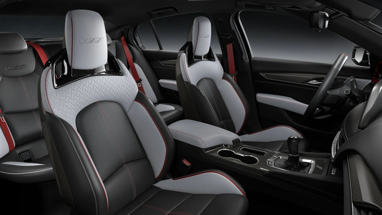 2026 Cadillac CT5-V Blackwing - Image 9 of 11