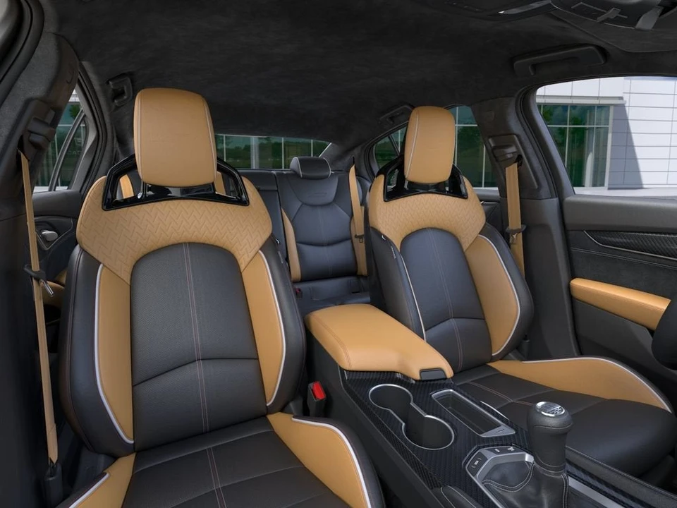 2026 Cadillac CT5-V Blackwing - Image 16 of 31