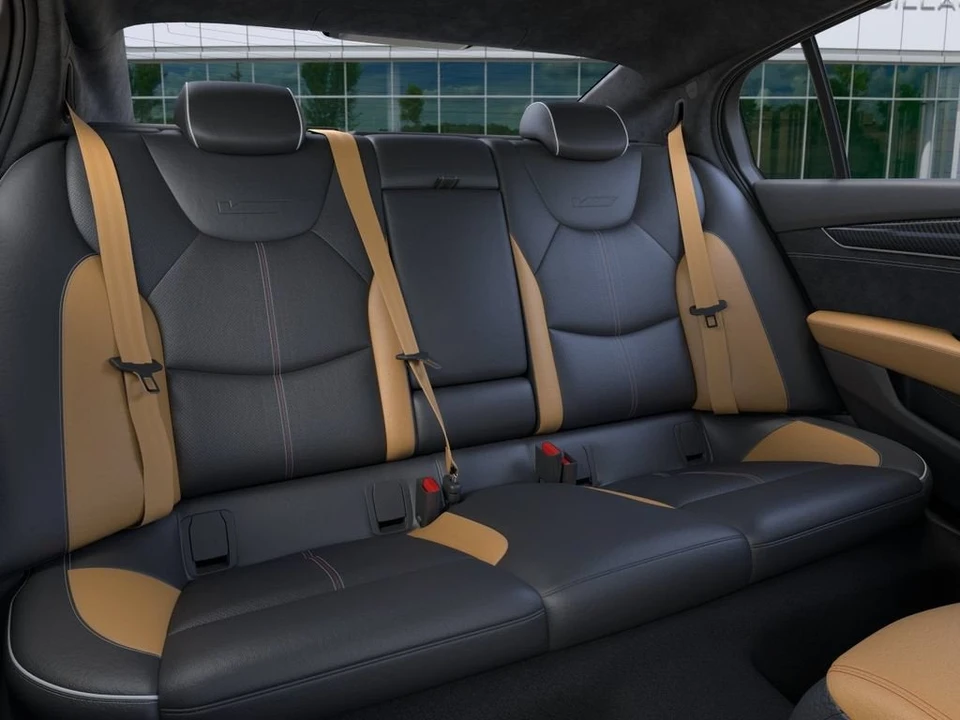 2026 Cadillac CT5-V Blackwing - Image 17 of 31