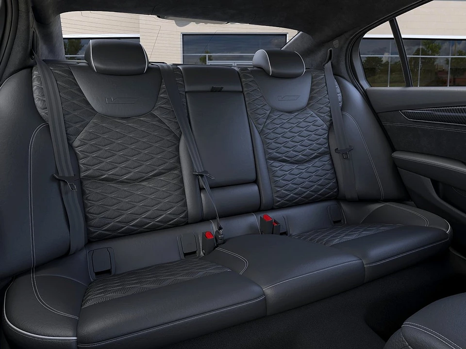2026 Cadillac CT5-V Blackwing - Image 17 of 31