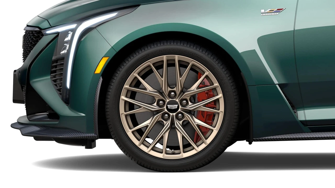 2026 Cadillac CT5-V Blackwing - Image 7 of 11