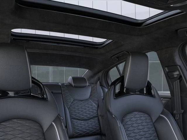 2026 Cadillac CT5-V Blackwing - Image 24 of 31