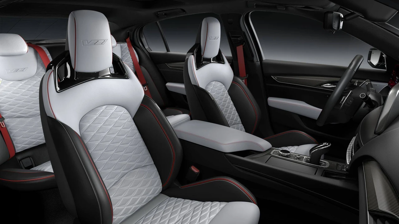 2026 Cadillac CT5-V Blackwing - Image 9 of 11