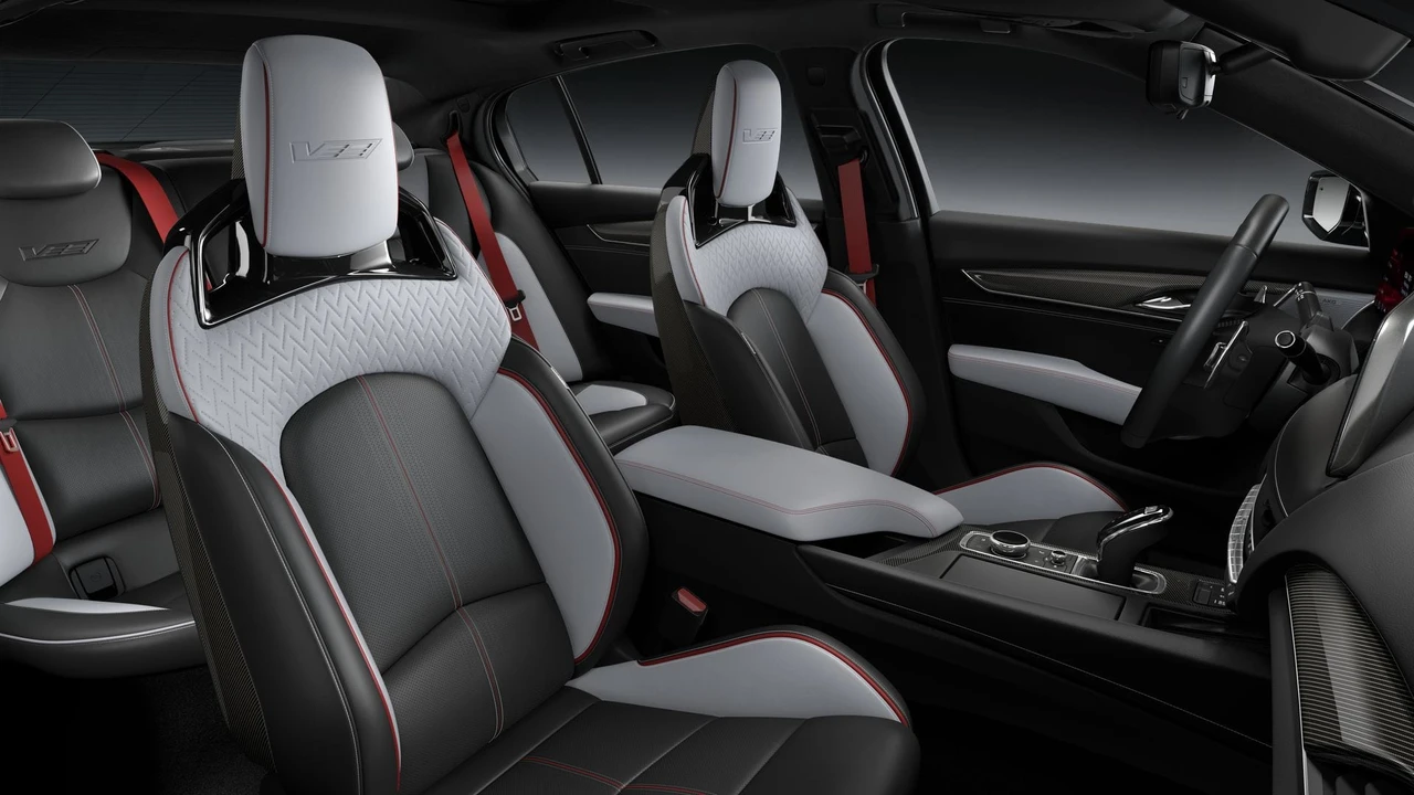 2026 Cadillac CT5-V Blackwing - Image 9 of 11