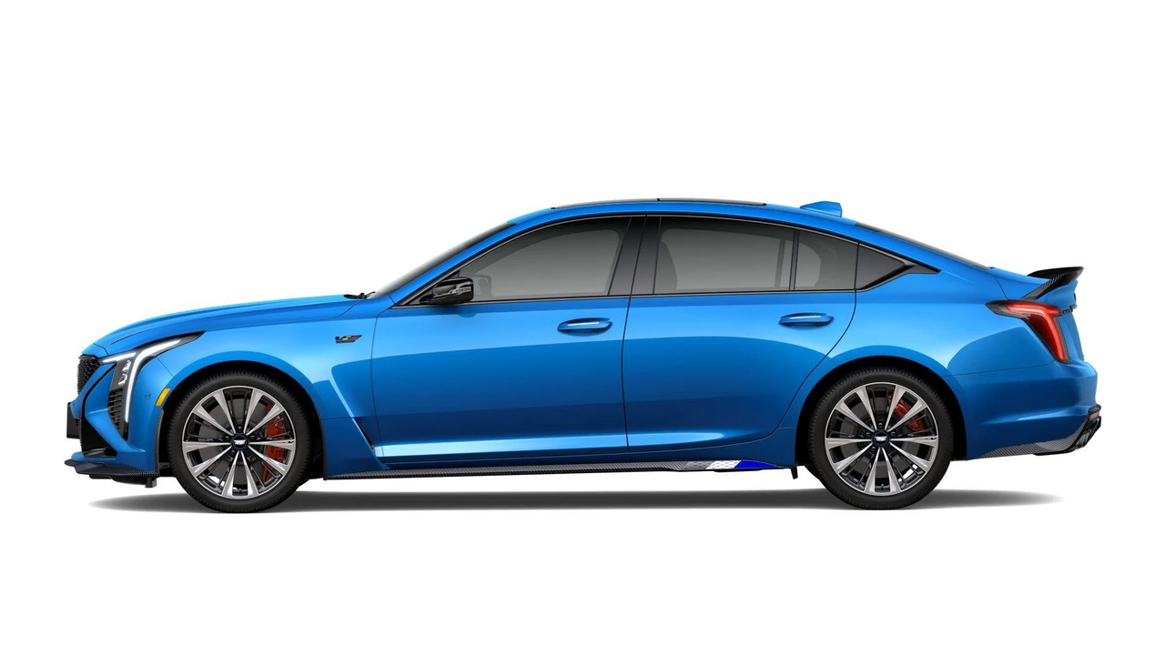 2026 Cadillac CT5-V Blackwing - Image 3 of 11