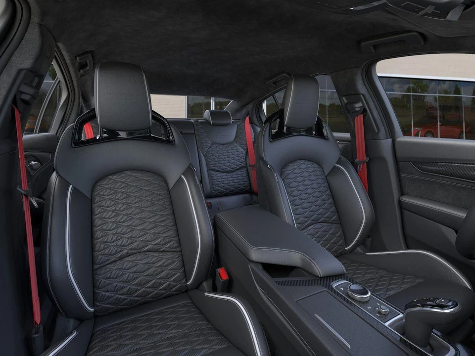 2026 Cadillac CT5-V Blackwing - Image 16 of 31