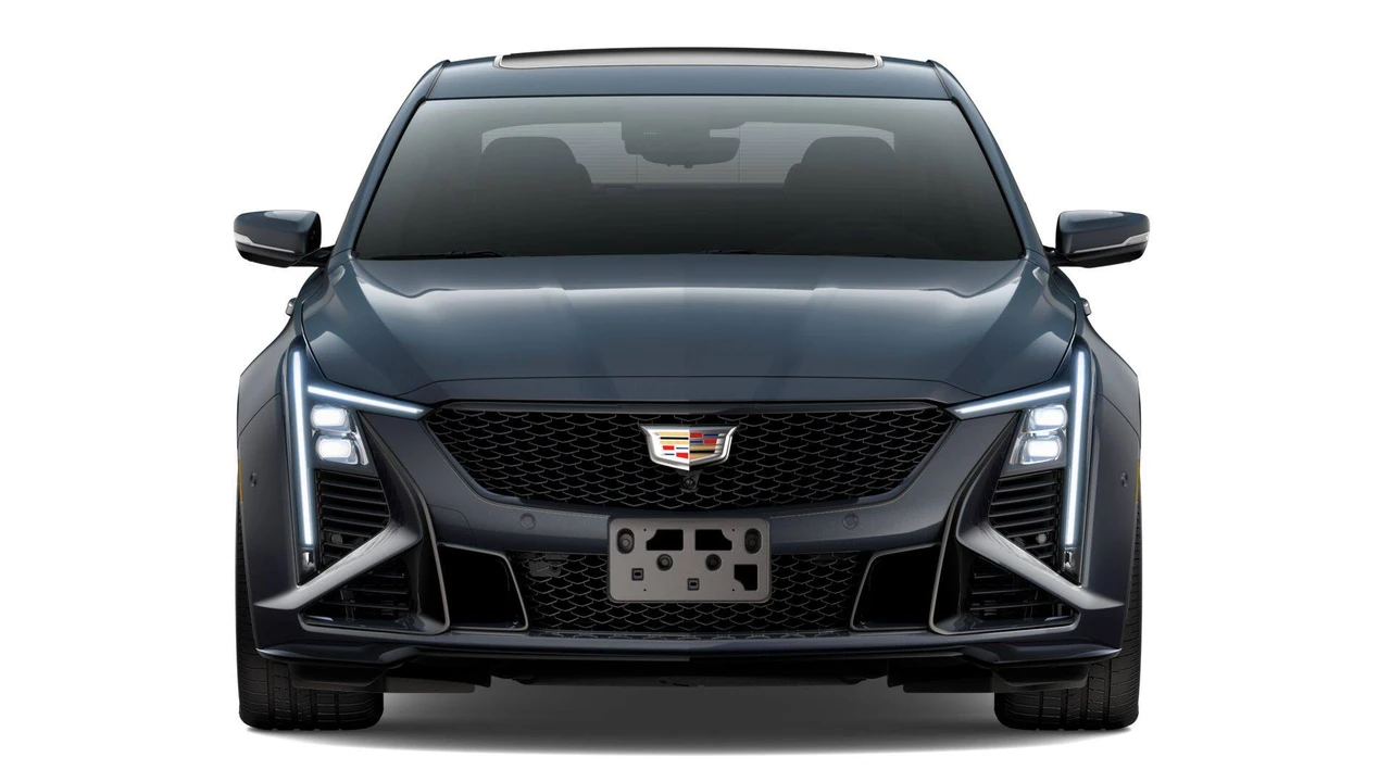 2026 Cadillac CT5-V Blackwing - Image 26 of 31
