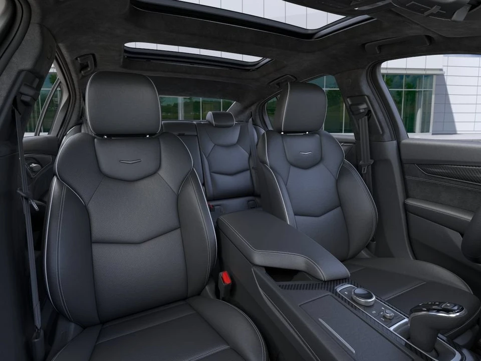 2026 Cadillac CT5-V Blackwing - Image 16 of 31