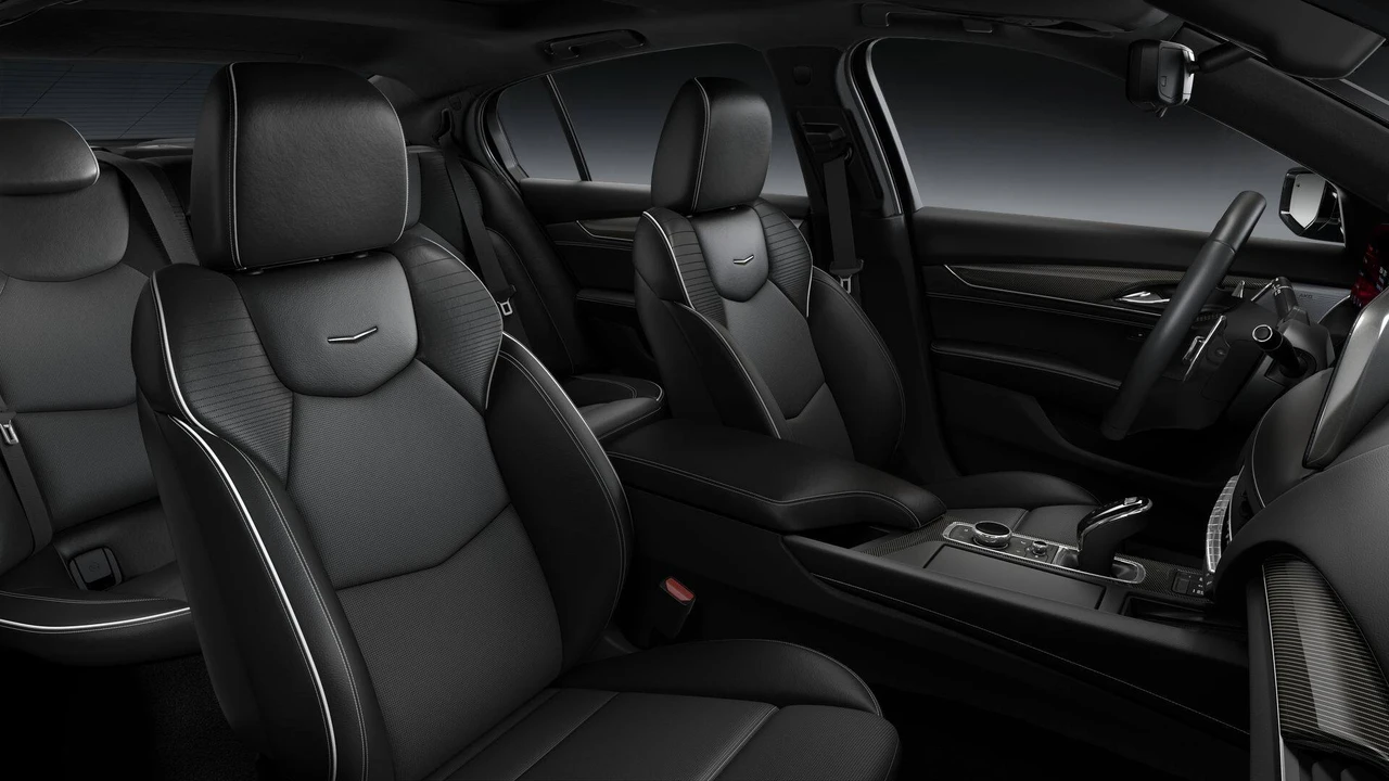2026 Cadillac CT5-V Blackwing - Image 9 of 11