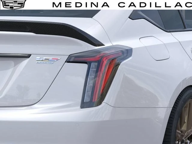 2026 Cadillac CT5-V Blackwing - Image 11 of 31