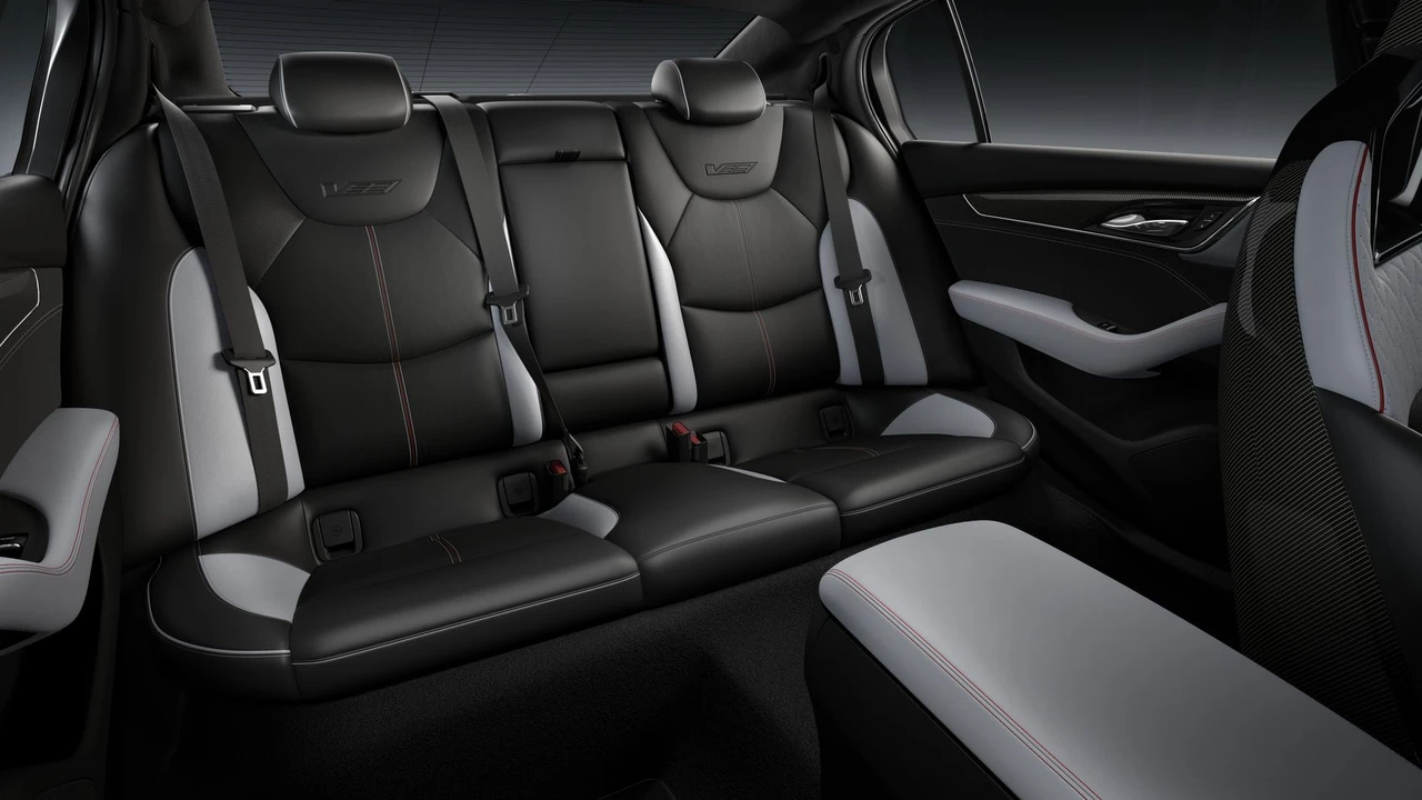 2026 Cadillac CT5-V Blackwing - Image 10 of 11