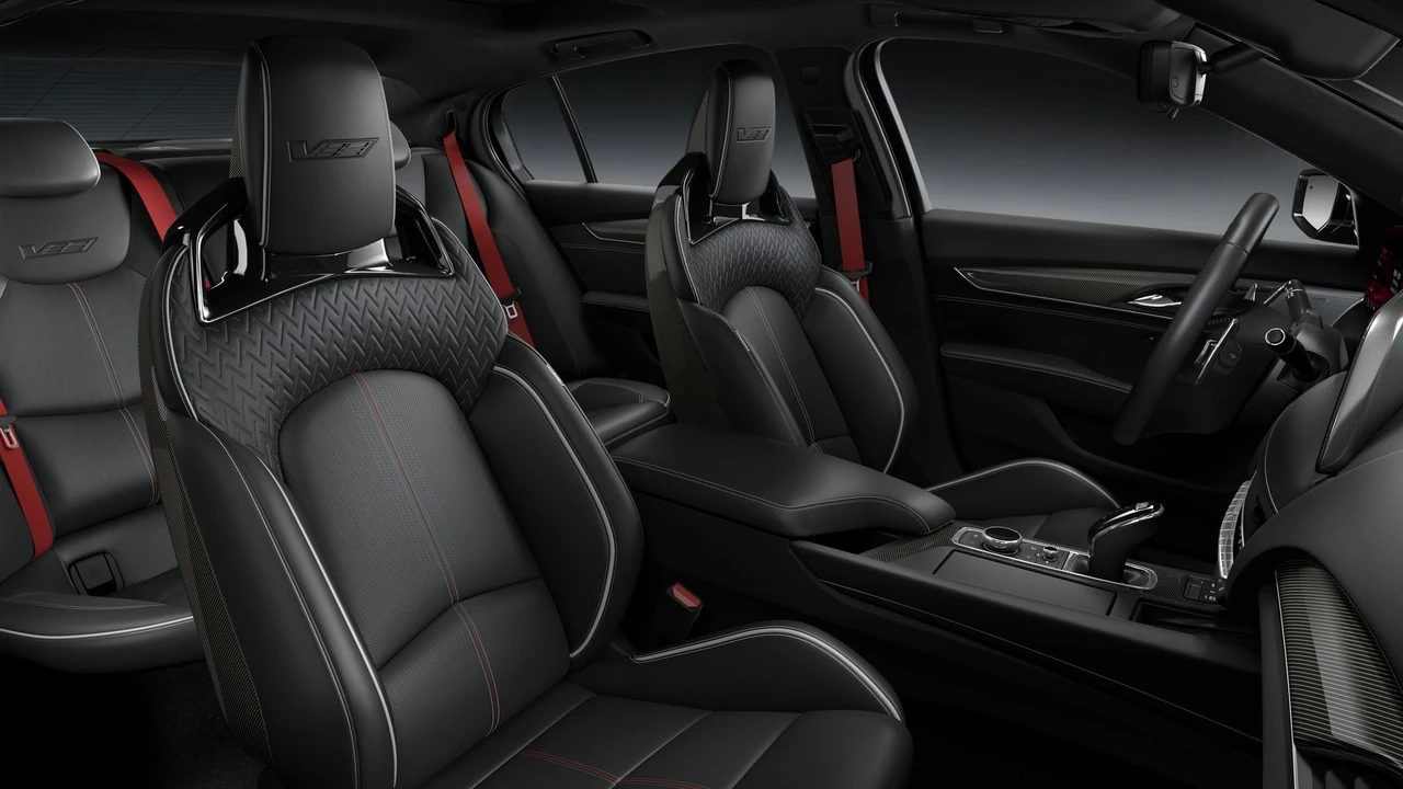 2026 Cadillac CT5-V Blackwing - Image 9 of 11