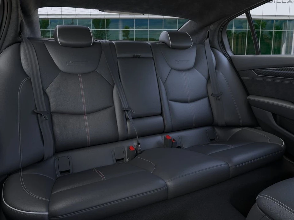 2026 Cadillac CT5-V Blackwing - Image 17 of 31