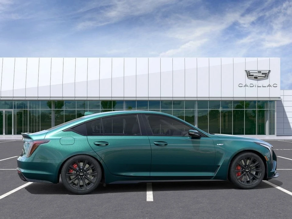 2026 Cadillac CT5-V Blackwing - Image 5 of 31