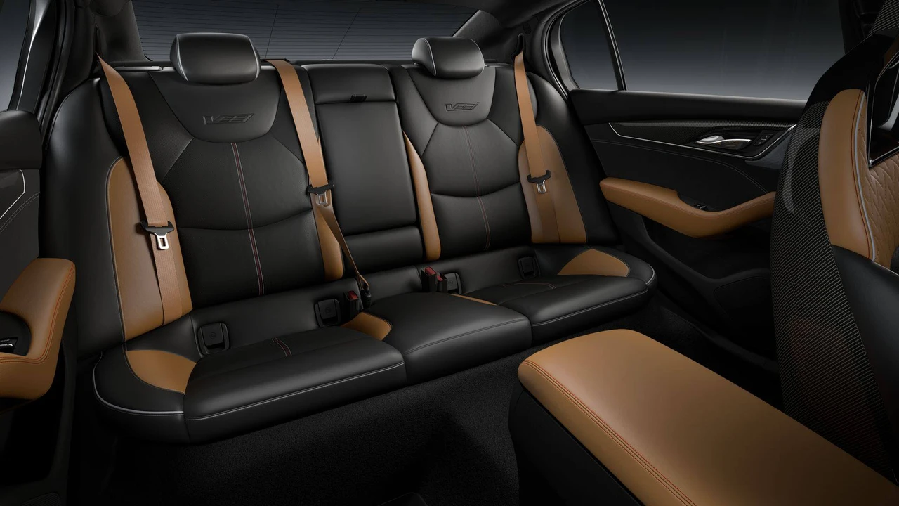 2026 Cadillac CT5-V Blackwing - Image 10 of 11