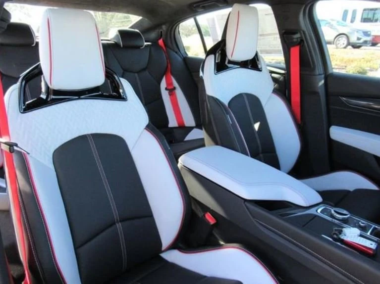 2026 Cadillac CT5-V Blackwing - Image 6 of 12