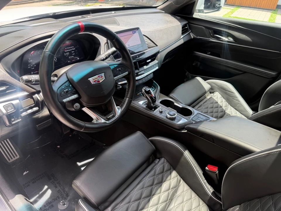 2026 Cadillac CT4-V Blackwing - Image 25 of 31
