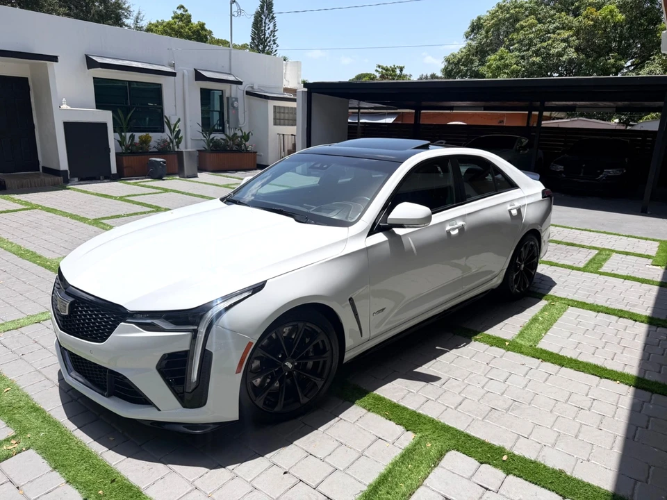 2026 Cadillac CT4-V Blackwing - Image 6 of 31