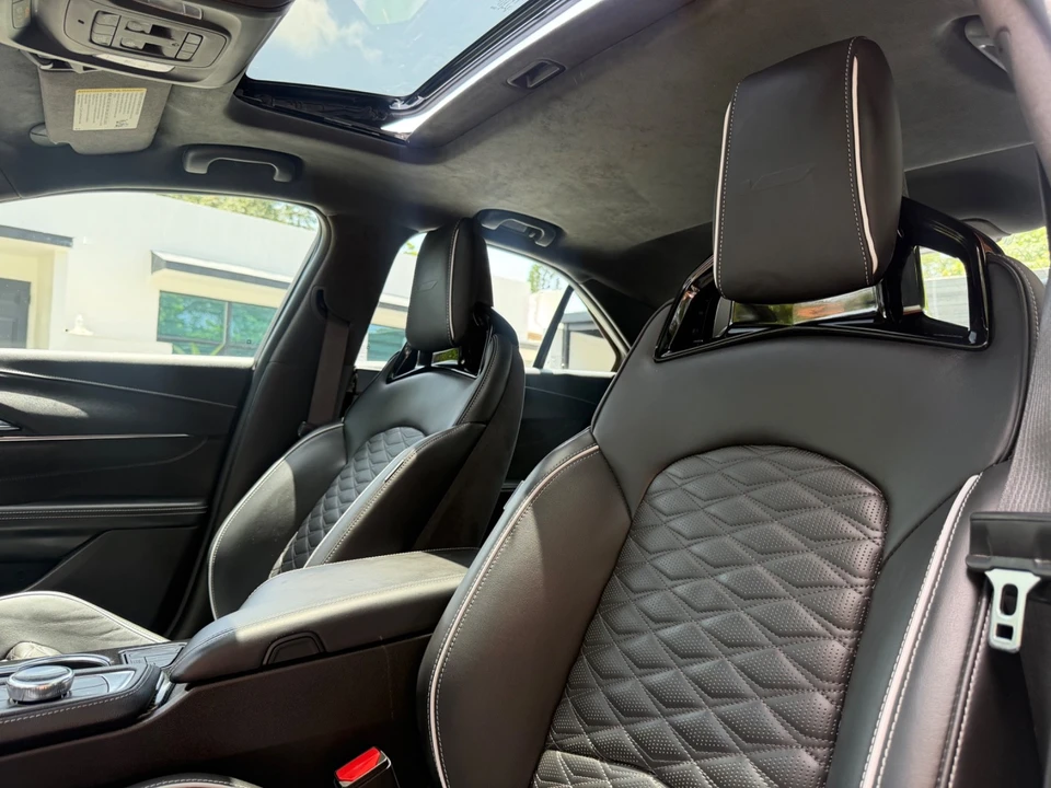 2026 Cadillac CT4-V Blackwing - Image 24 of 31