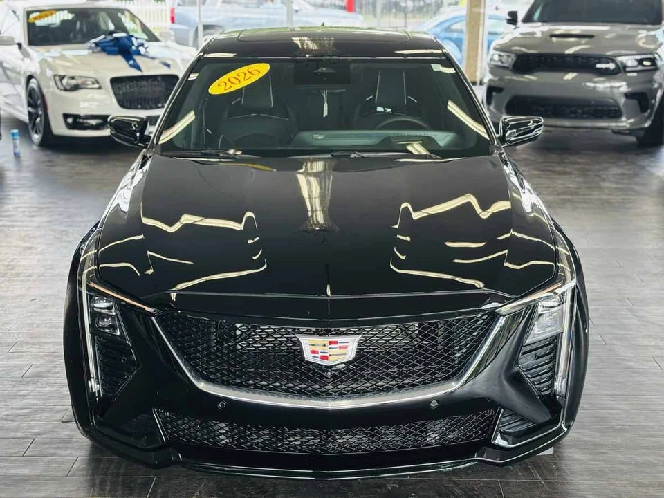2026 Cadillac CT5-V - Image 19 of 31
