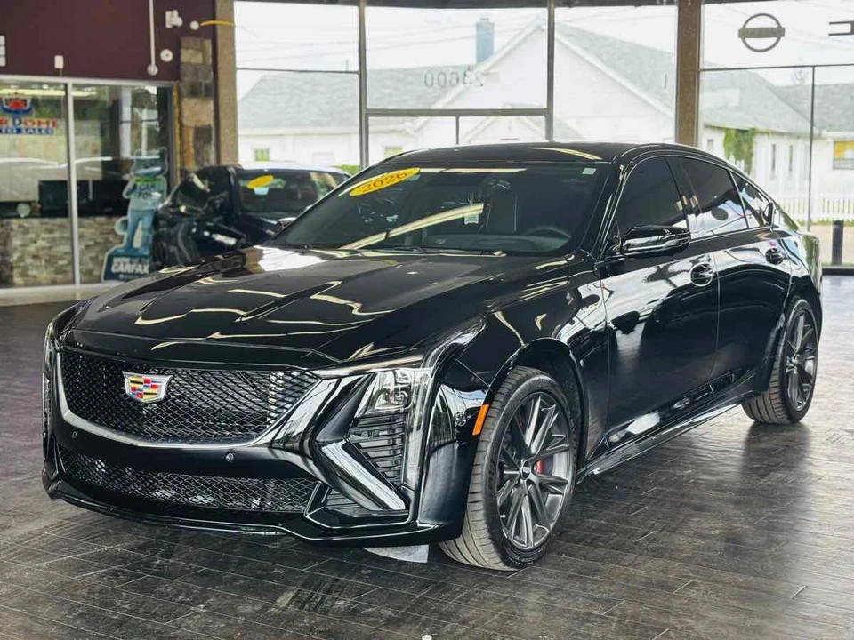 2026 Cadillac CT5-V - Image 18 of 31