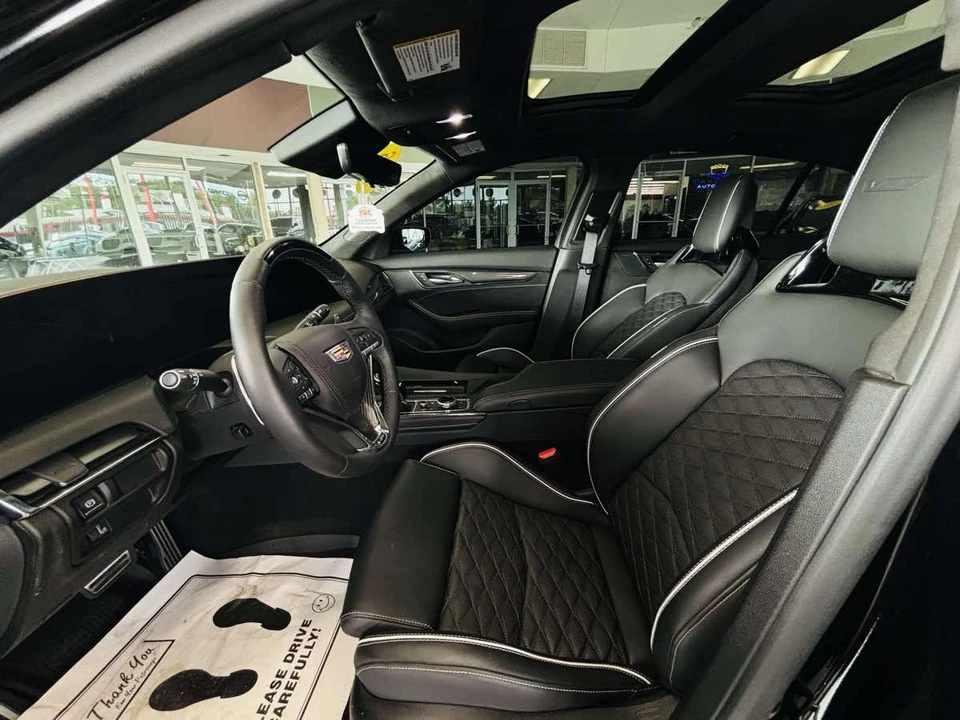 2026 Cadillac CT5-V - Image 31 of 31