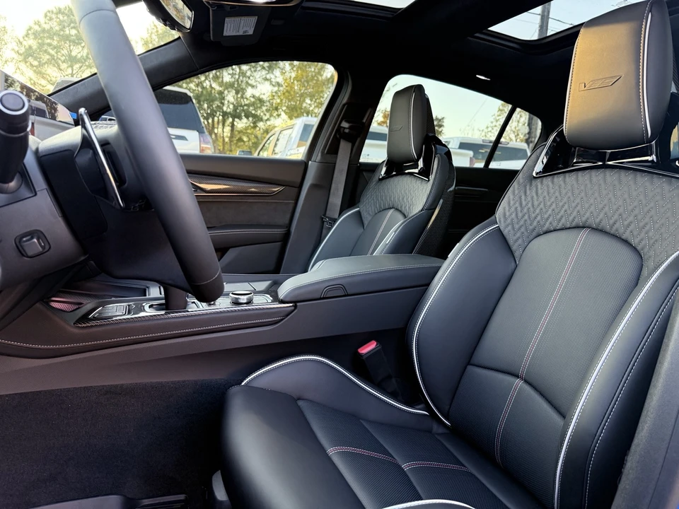 2026 Cadillac CT5-V Blackwing - Image 18 of 21