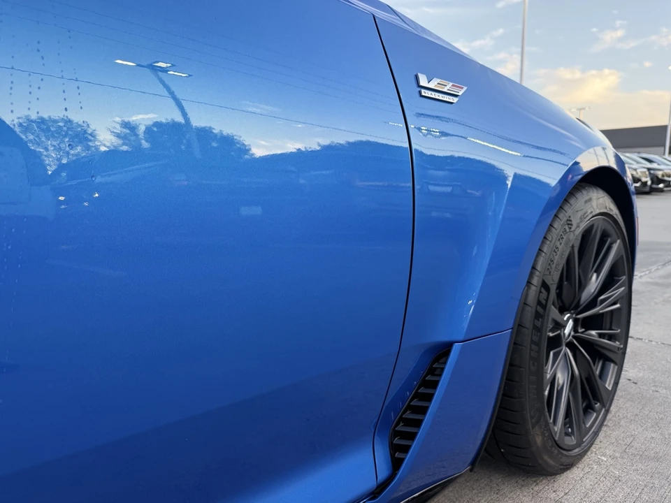 2026 Cadillac CT5-V Blackwing - Image 10 of 21