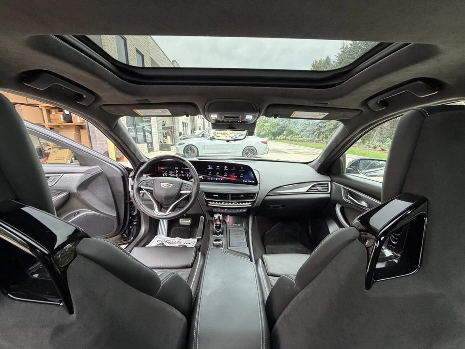 2026 Cadillac CT5-V - Image 16 of 27