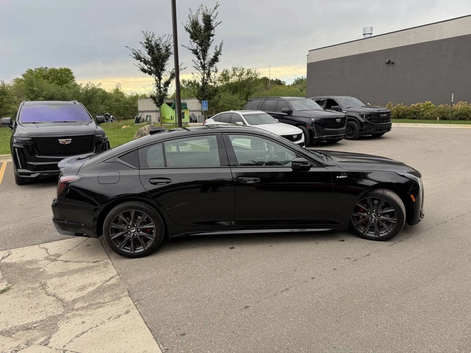 2026 Cadillac CT5-V - Image 7 of 27