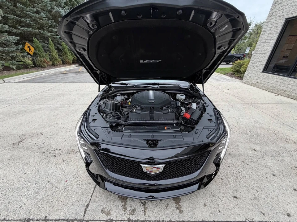 2026 Cadillac CT5-V - Image 27 of 27