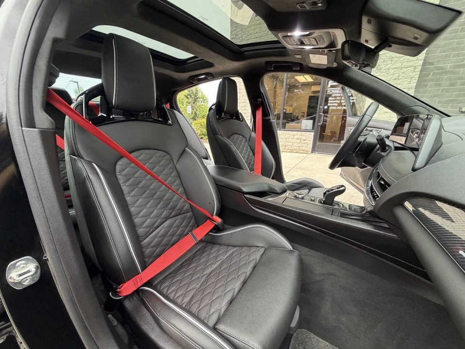 2026 Cadillac CT5-V - Image 12 of 27